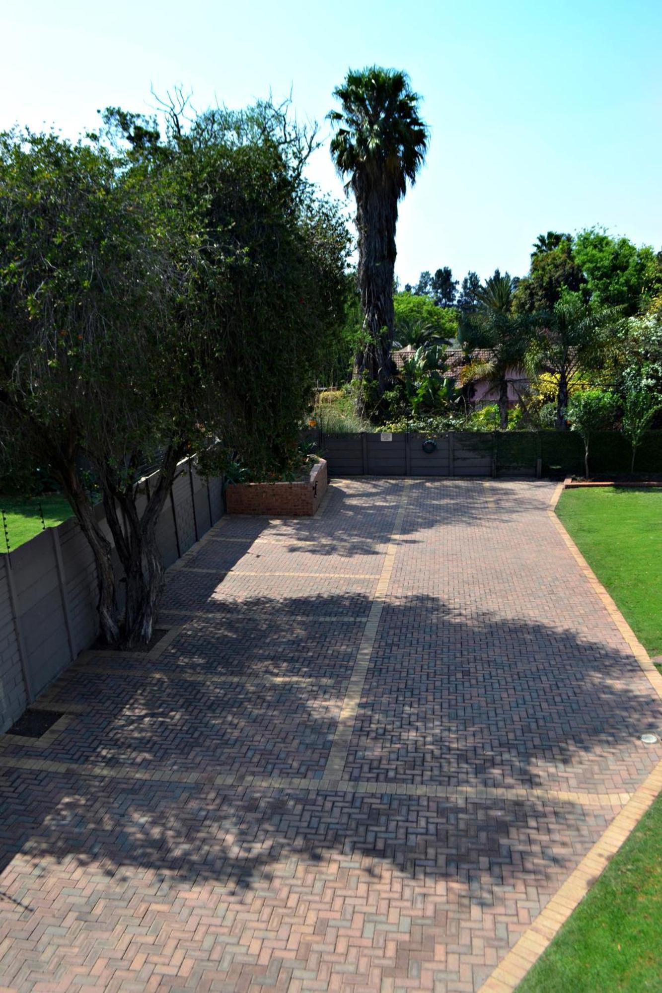 Bokmakierie Gastehuis Emalahleni Pty Ltd Exterior foto